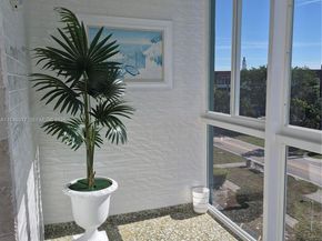 4751 NW 21st St 407, Lauderhill FL 33313