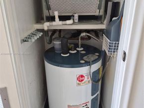 4751 NW 21st St 407, Lauderhill FL 33313