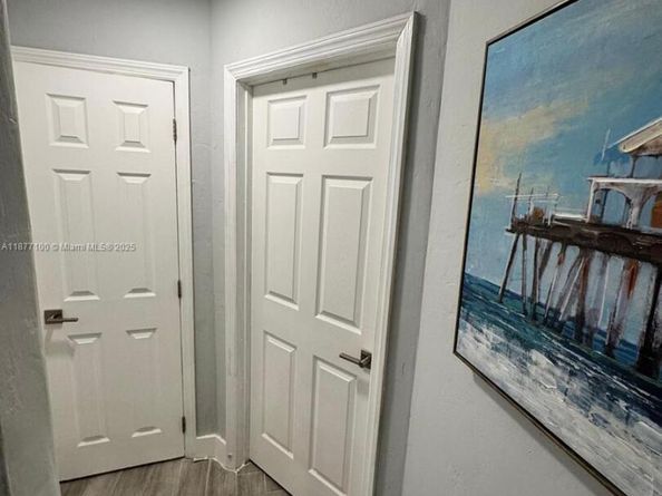 6105 Funston St, Hollywood FL 33023