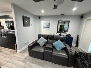 6105 Funston St, Hollywood FL 33023