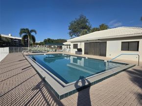 6073 Balboa Cir 204, Boca Raton FL 33433