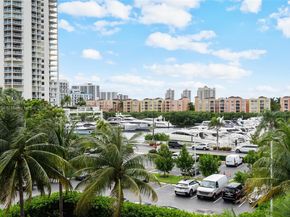 19667 Turnberry Way 3D, Aventura FL 33180