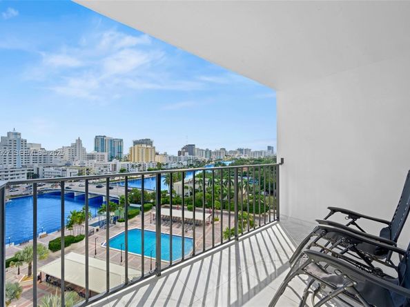 4101 Pine Tree Dr 919, Miami Beach FL 33140