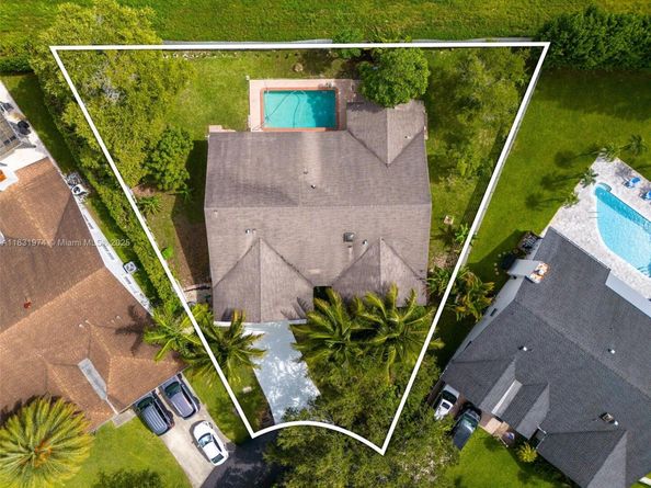 14409 SW 141st Pl, Miami FL 33186