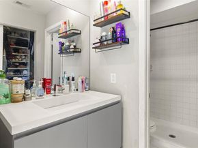 17214 NW 66th Ct, Hialeah FL 33015