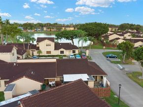 17214 NW 66th Ct, Hialeah FL 33015