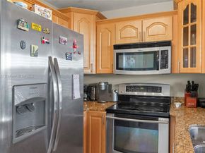 17214 NW 66th Ct, Hialeah FL 33015