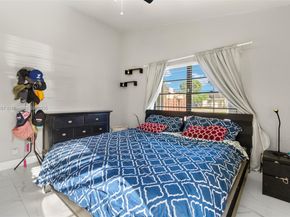 17214 NW 66th Ct, Hialeah FL 33015