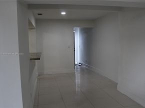 Undisclosed Address #A11840213, Hollywood FL 33024