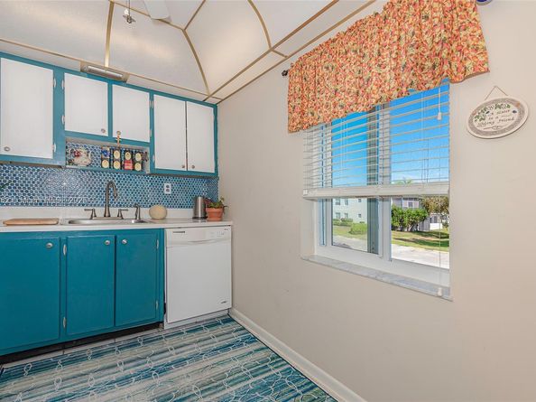 576 Burgundy L 576, Delray Beach FL 33484