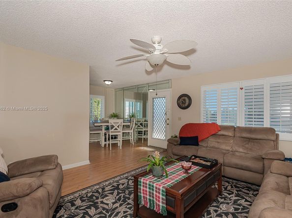576 Burgundy L 576, Delray Beach FL 33484