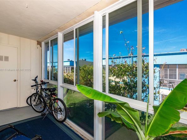 576 Burgundy L 576, Delray Beach FL 33484