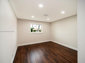 5820 SW 17th St, Plantation FL 33317