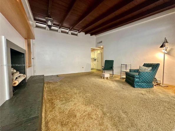 845 NE 127th St, North Miami FL 33161