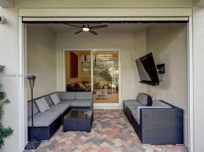 963 S Harbor Vw S, Hollywood FL 33019