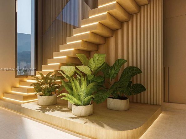 2610 NE 48th St, Lighthouse Point FL 33064