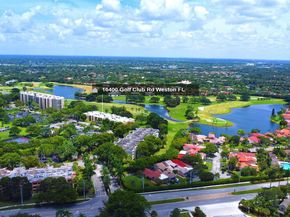 16400 Golf Club Rd 111, Weston FL 33326