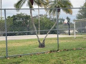 4174 Inverrary Dr 914, Lauderhill FL 33319