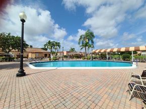 8861 Sunrise Lakes Blvd 106, Sunrise FL 33322