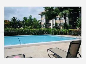 731 N Pine Island Rd 306, Plantation FL 33324