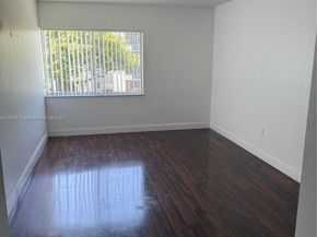 731 N Pine Island Rd 306, Plantation FL 33324