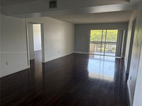 731 N Pine Island Rd 306, Plantation FL 33324