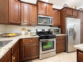 3301 NW 125th Ave, Sunrise FL 33323