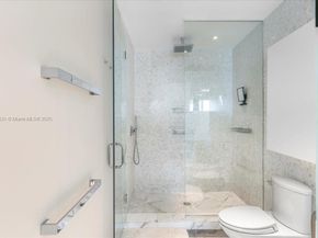 200 Biscayne Boulevard Way 4804, Miami FL 33131
