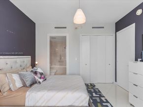 200 Biscayne Boulevard Way 4804, Miami FL 33131