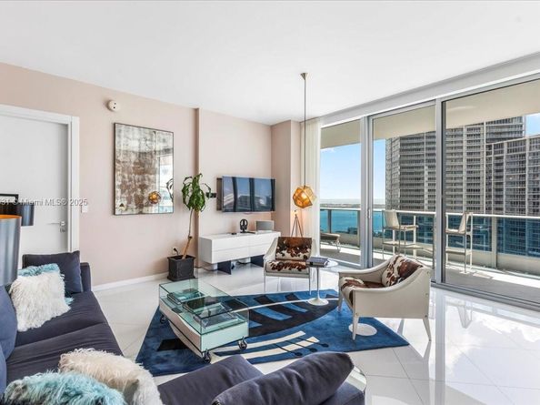 200 Biscayne Boulevard Way 4804, Miami FL 33131