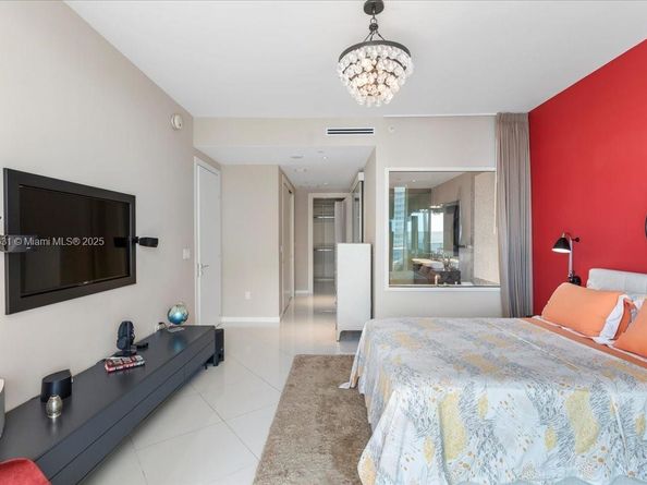 200 Biscayne Boulevard Way 4804, Miami FL 33131