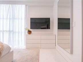 3131 NE 188th St 2605, Aventura FL 33180