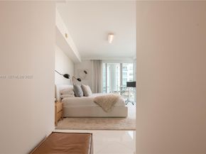 3131 NE 188th St 2605, Aventura FL 33180