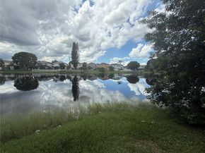250 NW 151st Ave, Pembroke Pines FL 33028
