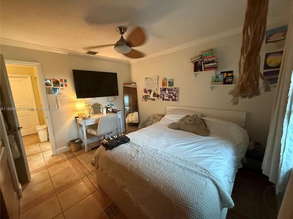 250 NW 151st Ave, Pembroke Pines FL 33028