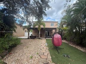 250 NW 151st Ave, Pembroke Pines FL 33028