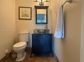 250 NW 151st Ave, Pembroke Pines FL 33028
