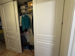 250 NW 151st Ave, Pembroke Pines FL 33028