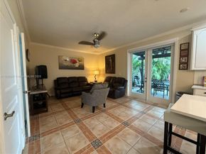 250 NW 151st Ave, Pembroke Pines FL 33028