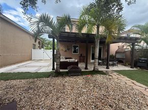250 NW 151st Ave, Pembroke Pines FL 33028