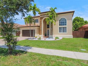 1033 NE 35th Ave, Homestead FL 33033