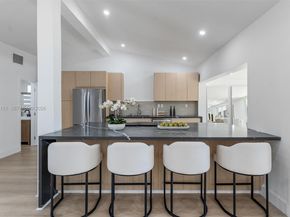 2548 Tortugas Ln, Fort Lauderdale FL 33312