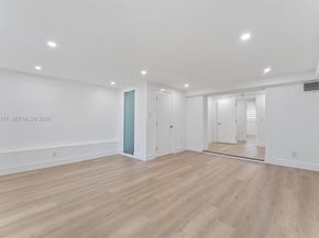 2548 Tortugas Ln, Fort Lauderdale FL 33312