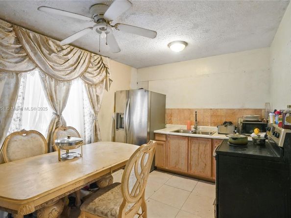 416 SW 25th Ave, Fort Lauderdale FL 33312