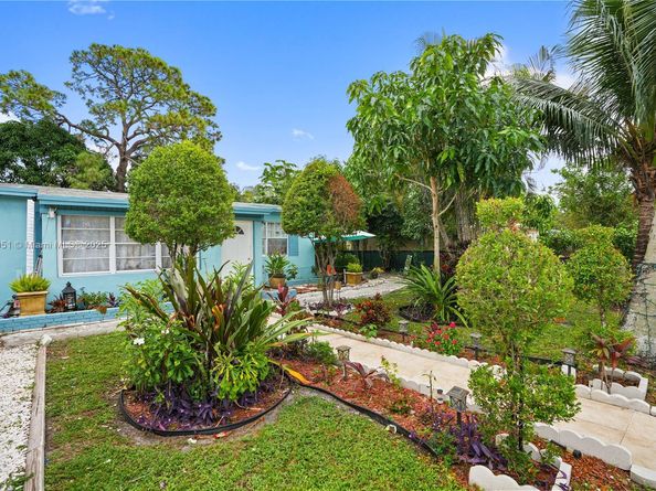 416 SW 25th Ave, Fort Lauderdale FL 33312