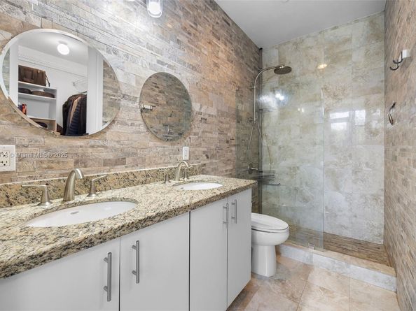 721 SE 12th Ct 4, Fort Lauderdale FL 33316