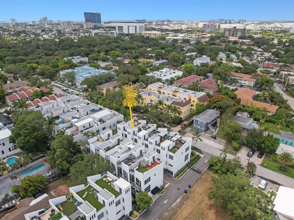 721 SE 12th Ct 4, Fort Lauderdale FL 33316
