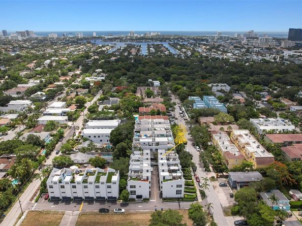 721 SE 12th Ct 4, Fort Lauderdale FL 33316