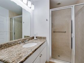 3001 NE 185th St 612, Aventura FL 33180