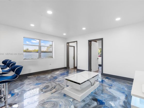 3430 NW 43rd Ave, Lauderdale Lakes FL 33319